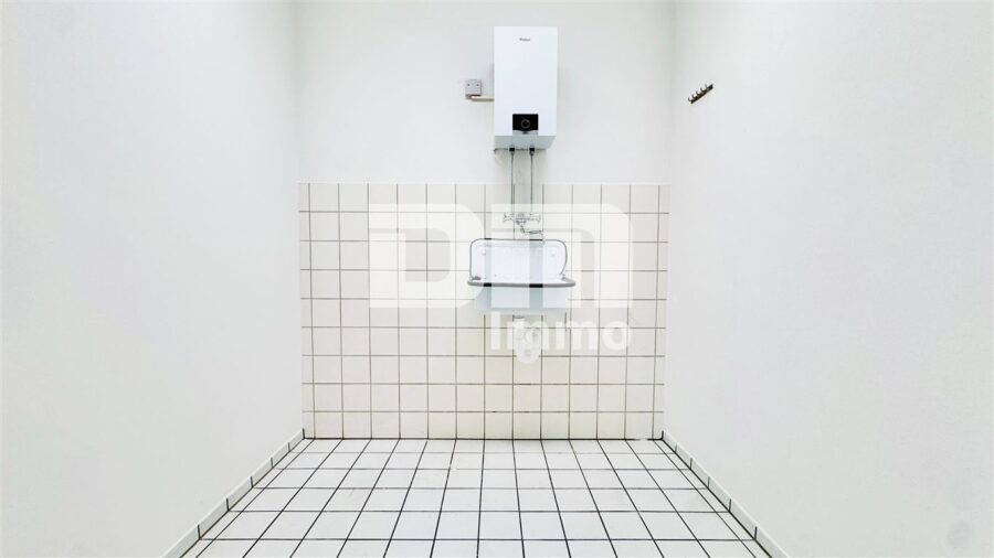 Repräsentative, belüftete Büroetage mit flexibler Raumgestaltung in Kassel-Waldau - Nutzfläche mit Wasser